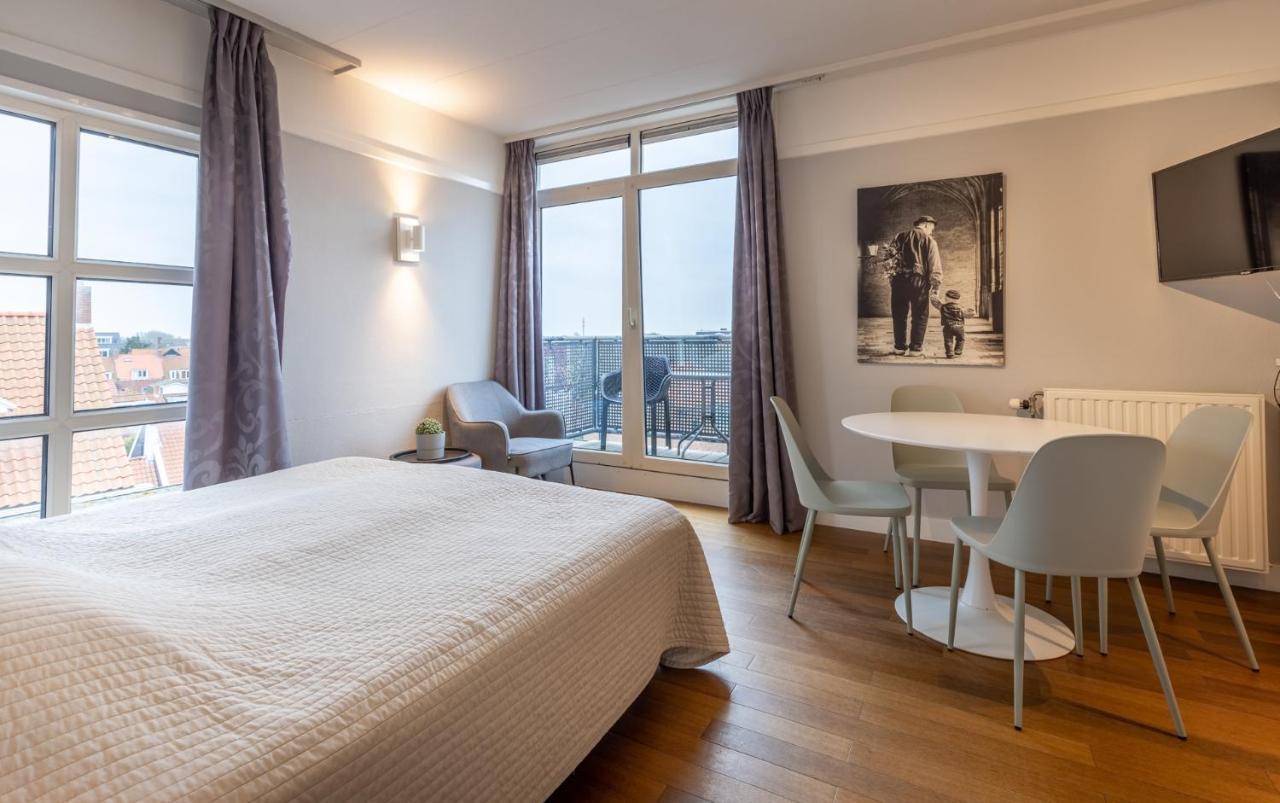 Hotel Nehalennia Домбург Екстериор снимка